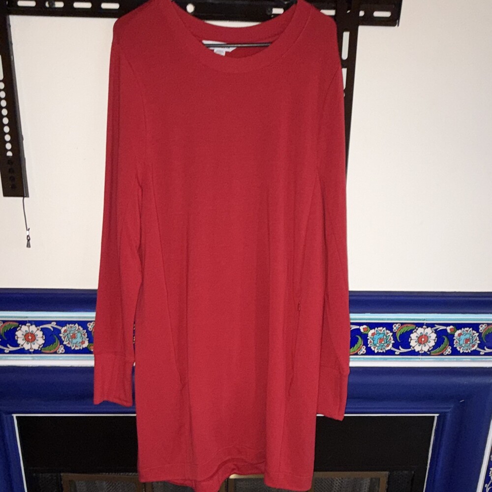 Athleta Coaster Luxe Dress Red XL Long Sleeve Round Neck Knee Length Pockets